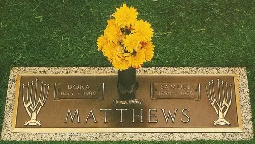 Menorah Companion Memorial Bronze Grave Marker